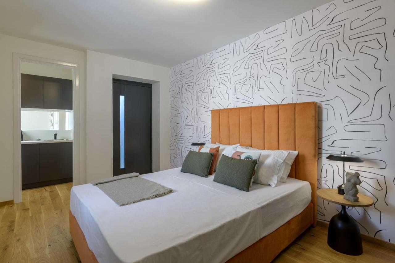 אתונה Meno Suite With Private Terrace - Jaccuzzi, Acropolis View מראה חיצוני תמונה